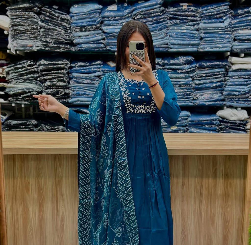 Indian Traditional Cotton Kurti Pant And Dupatta Set For Women's
